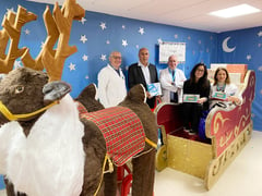 Serban Group dona consolas y tablets a los niños del Hospital Materno-Infantil de Málaga